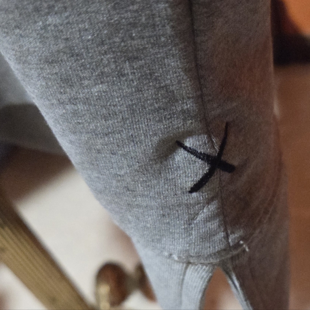 Cuts Clothing Hyperloop Pullover Split-Hem Gray C… - image 4